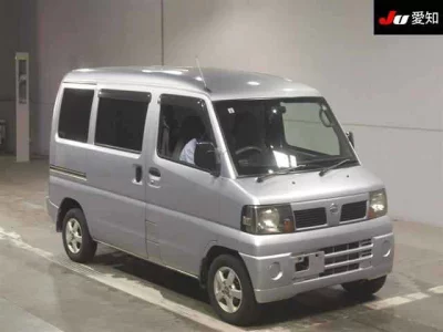 NISSAN CLIPPER VAN