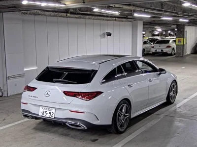 MERCEDES BENZ CLA SHOOTING BRAKE