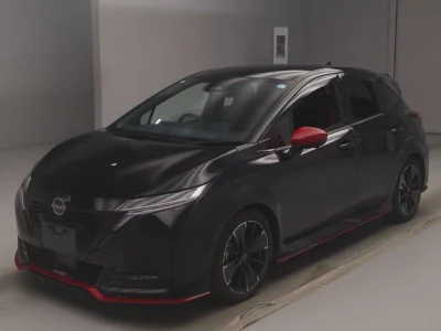 NISSAN AURA