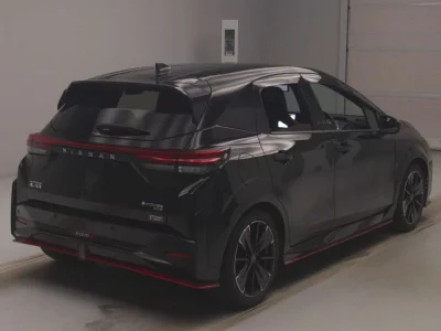 NISSAN AURA