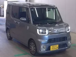 TOYOTA PIXIS MEGA