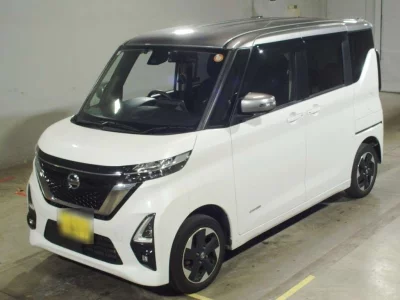 NISSAN ROOX