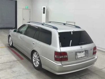 TOYOTA CROWN ESTATE