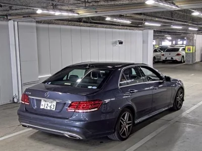 MERCEDES BENZ E CLASS
