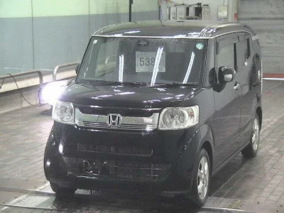 HONDA N BOX SLASH