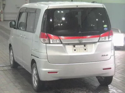 Suzuki Solio