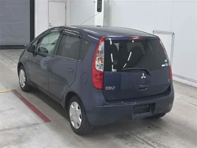 MITSUBISHI COLT