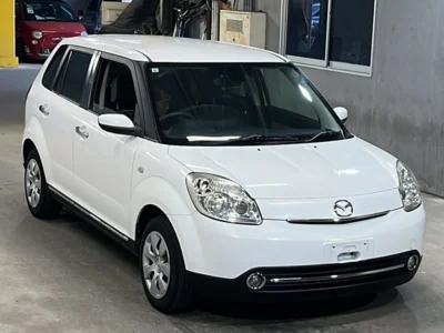 MAZDA VERISA