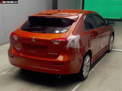 MITSUBISHI GALANT FORTIS SPORTBACK