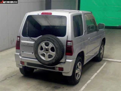 MITSUBISHI PAJERO MINI