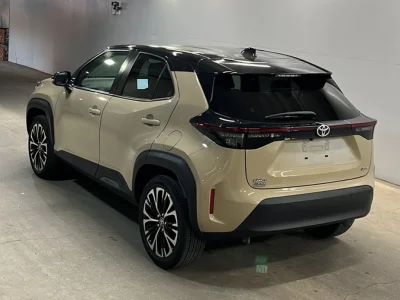TOYOTA YARIS CROSS