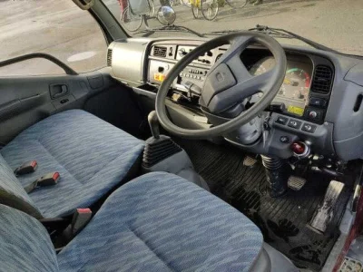 MITSUBISHI CANTER