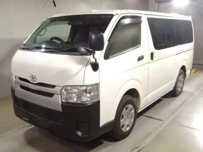 Toyota RegiusAce