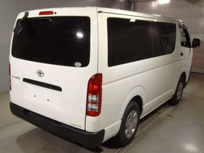 Toyota RegiusAce