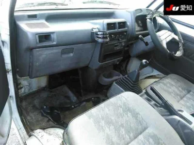 MITSUBISHI MINICAB TRUCK