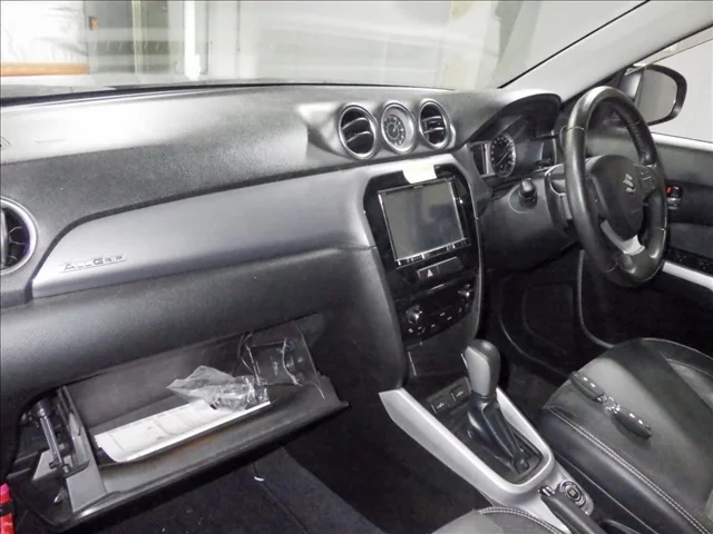 SUZUKI ESCUDO
