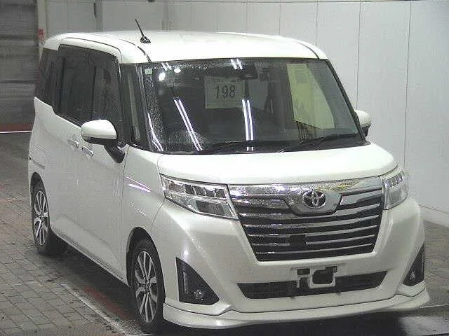 Toyota Roomy 2017