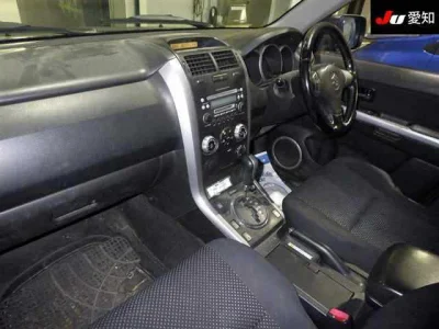Suzuki Escudo