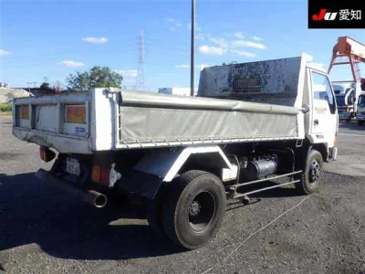 MITSUBISHI FUSO