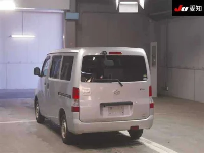 TOYOTA LITE ACE VAN