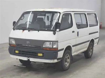 TOYOTA HIACE VAN