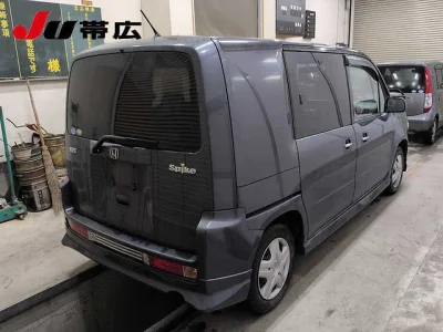 HONDA MOBILIO SPIKE