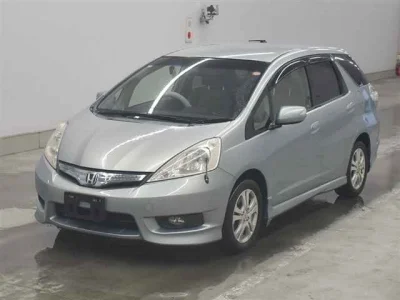 HONDA FIT SHUTTLE 3