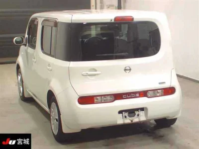 NISSAN CUBE