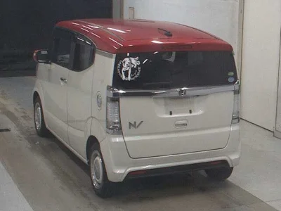 HONDA N BOX SLASH