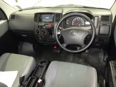 TOYOTA LITE ACE VAN