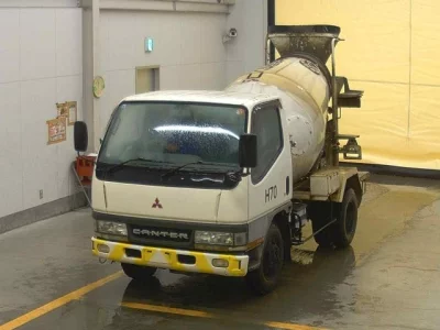 MITSUBISHI CANTER
