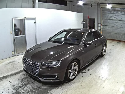 AUDI A4 4