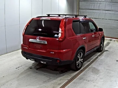 NISSAN X-TRAIL 4