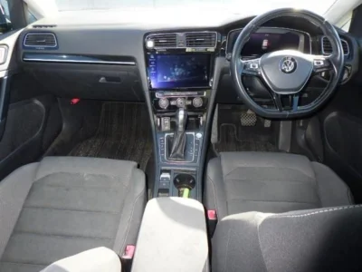 VOLKSWAGEN GOLF 3