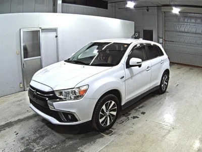 MITSUBISHI RVR