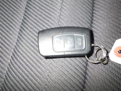 FORD KUGA 4