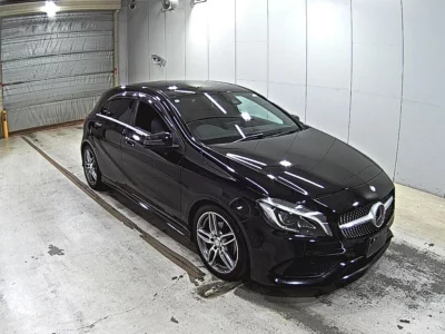 MERCEDES BENZ A CLASS 1