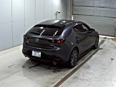 MAZDA MAZDA3 FASTBACK