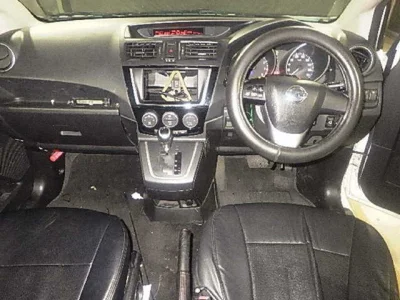 NISSAN LAFESTA