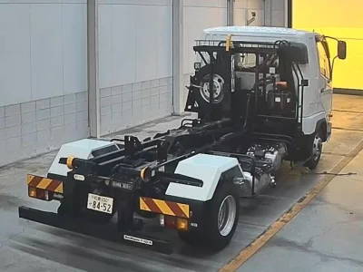 MITSUBISHI FUSO FIGHTER