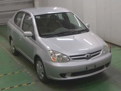 TOYOTA PLATZ