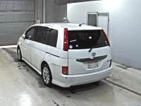 Цена авто Toyota Isis с аукционов Японии, номер кузова ANM10W, пробег 145 000, оценка 6