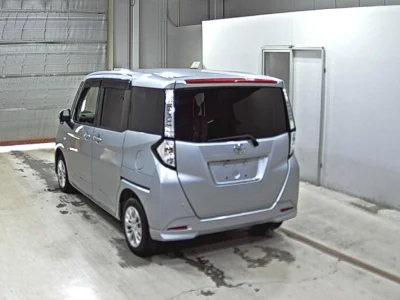 TOYOTA TANK