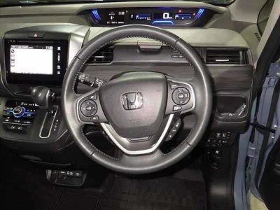 HONDA FREED+