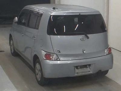 TOYOTA BB