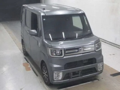 TOYOTA PIXIS MEGA