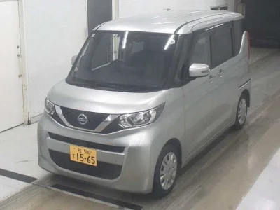 NISSAN ROOX