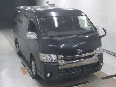 TOYOTA HIACE VAN