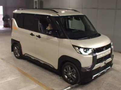 Mitsubishi Delica Mini