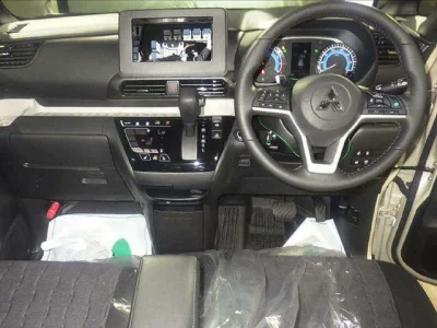 Mitsubishi Delica Mini